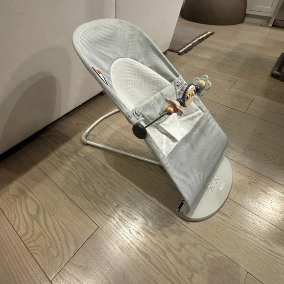 BabyBjorn Light Gray Bouncer with Toy Bar - Picture 9 of 9